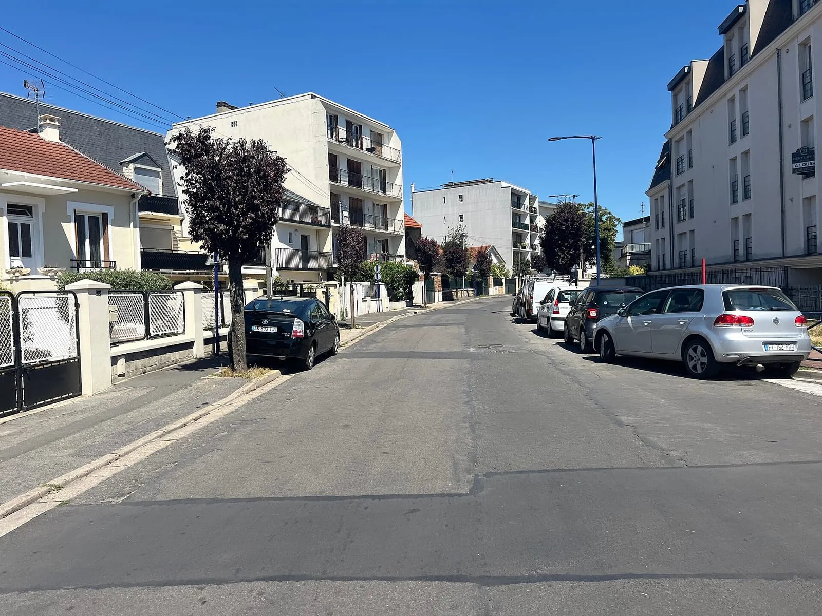 La rue de la République à Drancy, le long de laquelle la cité Paul-Bert a été bâtie