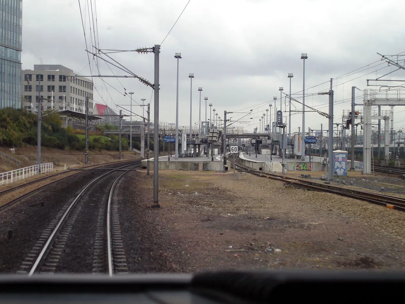 La gare du Stade de France - Saint-Denis, desservie par le RER B et le RER D